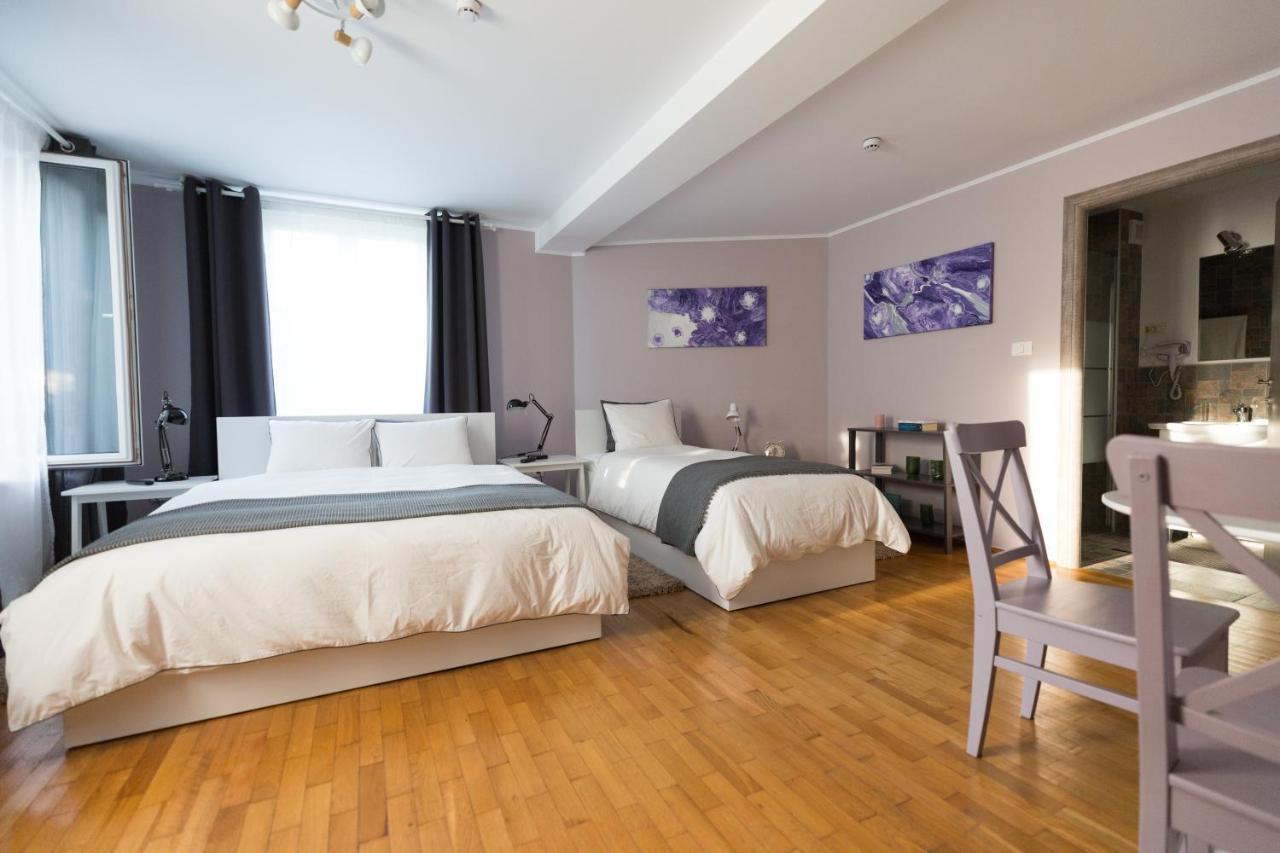 Casa Ris Hotell Târgu Jiu Eksteriør bilde