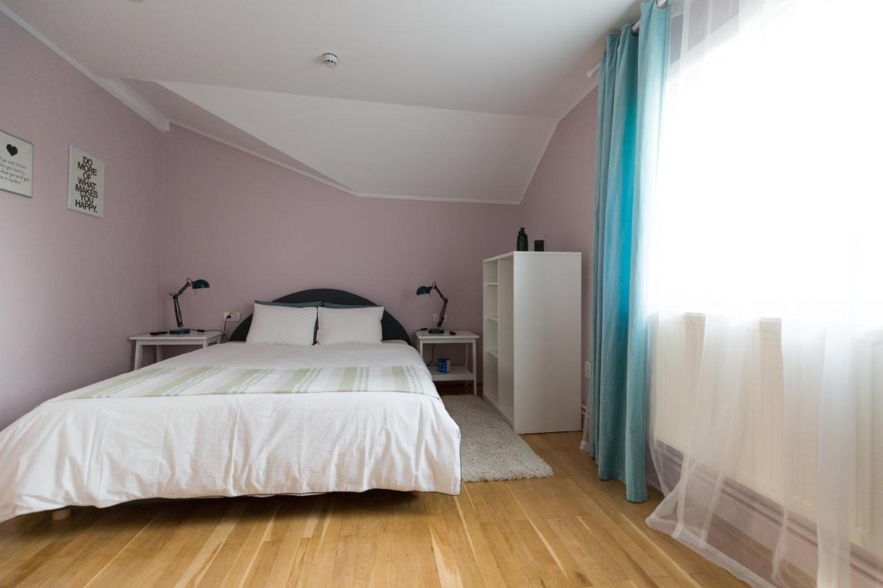 Casa Ris Hotell Târgu Jiu Eksteriør bilde