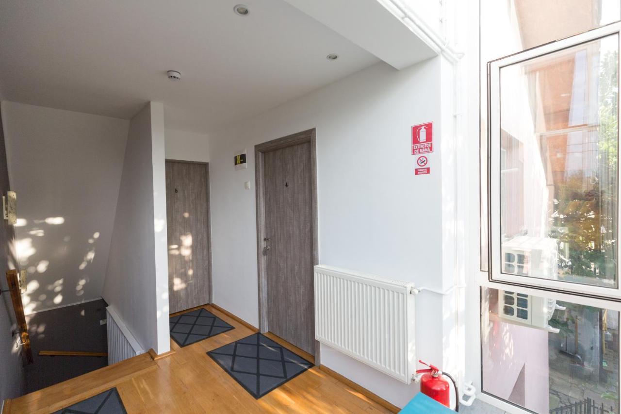 Casa Ris Hotell Târgu Jiu Eksteriør bilde